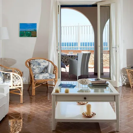 Brezza Marina Villa *